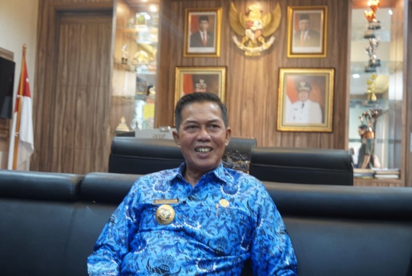 Wali Kota Serang, Syafrudin.