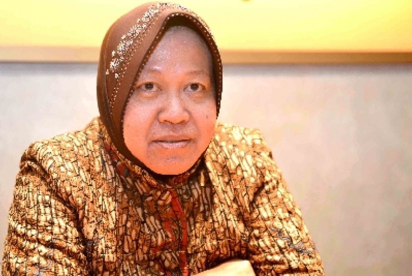 Surabaya Mayor Tri Rismaharini 