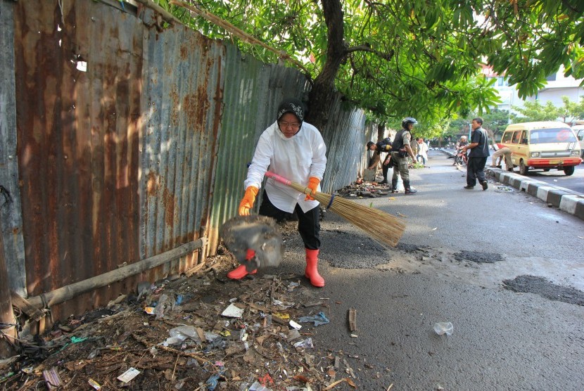 Surabaya Mayor Tri Rismaharini.