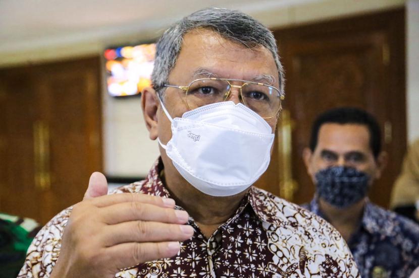 Wali Kota Tangerang Selatan (Tangsel), Benyamin Davnie, mengatakan WFH 25 persen diberlakukan untuk ASN sektor esensial dan 50 persen untuk sektor non esensial, sementara sektor kritikal tidak berlaku WFH. (ilustrasi)