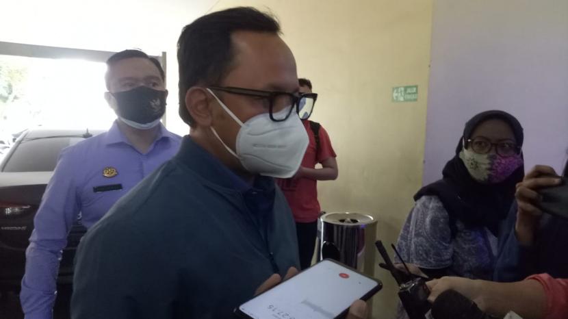 Walikota Bogor, Bima Arya menghadiri undangan pemeriksaan sebagai saksi kasus rumah sakit (RS) Ummi yang  melibatkan Habib Rizieq Shihab (HRS), Bima Arya datang ke Bareskrim Polri, Jakarta Selatan, Senin (18/1) Pukul 13.40 WIB. 