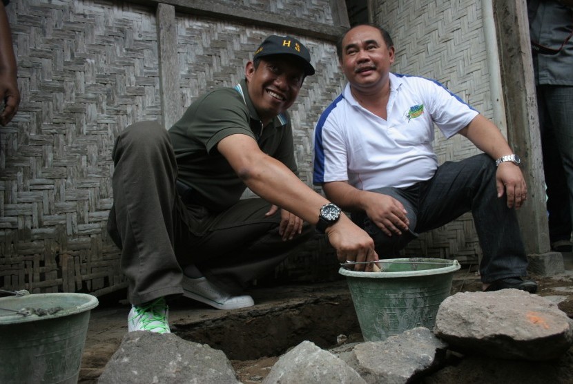 Walikota Yogyakarta, Hariyadi Suyuti (kiri)