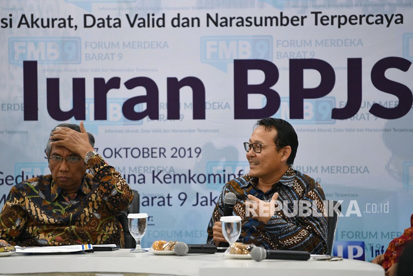 Wamenkeu Mardiasmo (kiri) bersama Dirut BPJS Kesehatan Fahmi Idris menjadi narasumber dalam diskusi Forum Merdeka Barat 9 di kantor Kementerian Kominfo, Jakarta, Senin (7/10/2019).