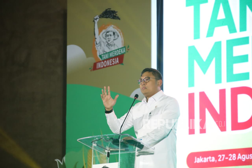 Wamentan Sudaryono saat membuka Rapimnas Tani Merdeka di Kementerian Pertanian, Jakarta, Rabu (27/8/2025). 