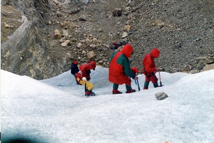 Wanadri dalam salah satu ekspedisi pendakian 