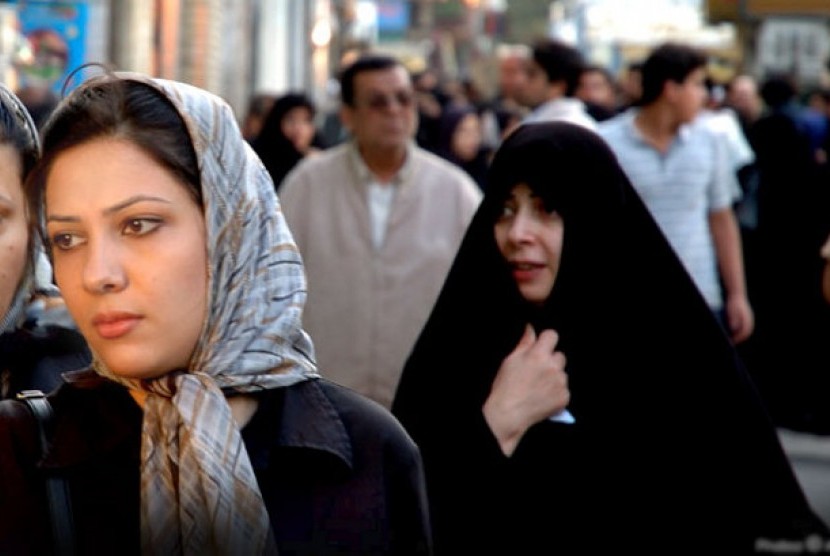 Wanita di Iran (ilustrasi)