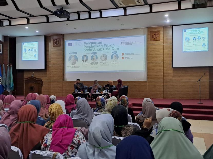 Wanita Syarikat Islam (WSI) Jawa Barat menggelar seminar 