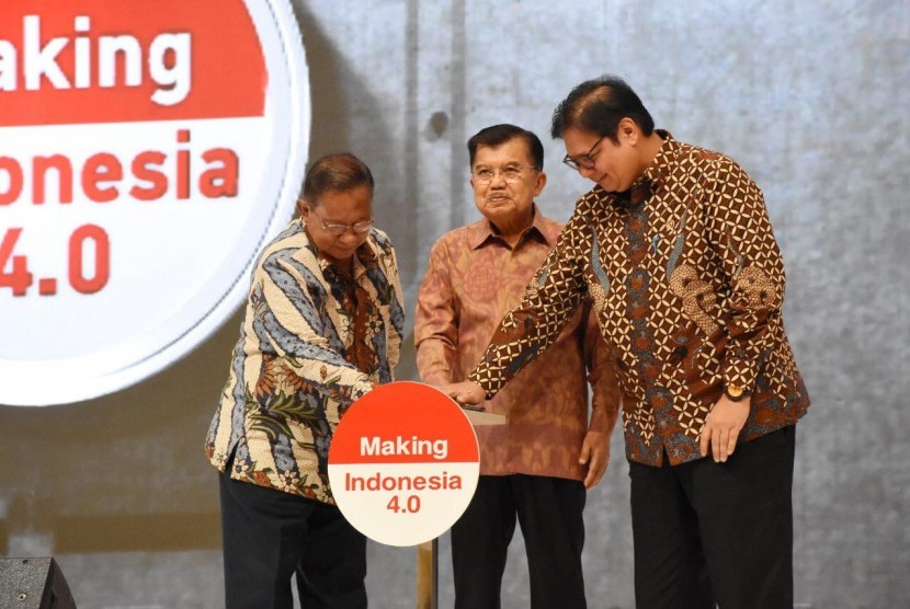 Wapres Jusuf Kalla dan Menperin Airlangga Hartarto