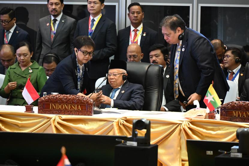 Vice President Maruf Amin during the 27th ASEAN-China Summit in Vientiane, Laos, Thursday (10/10/2024).