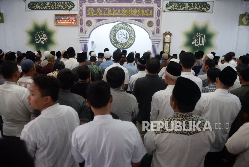 Apa Hukumnya Shalat Jenazah untuk Koruptor? Foto ilustrasi