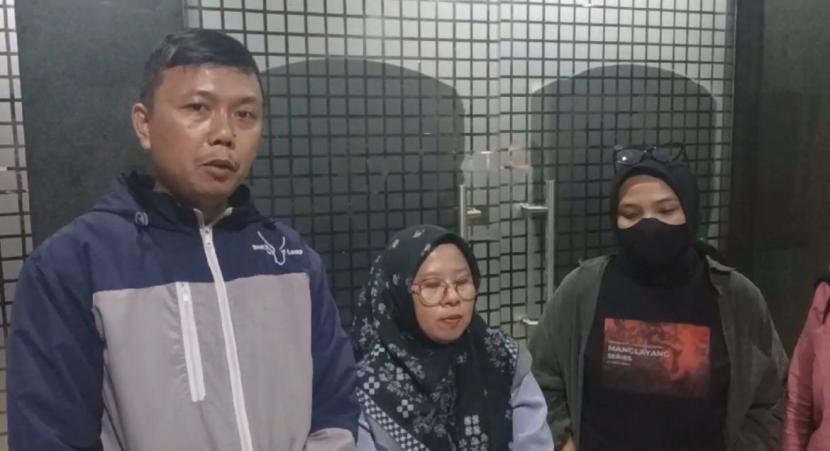 Warga Dago Elisa mengucapkan terima kasihnya kepada aparat kepolisian yang telah menerima laporannya. 