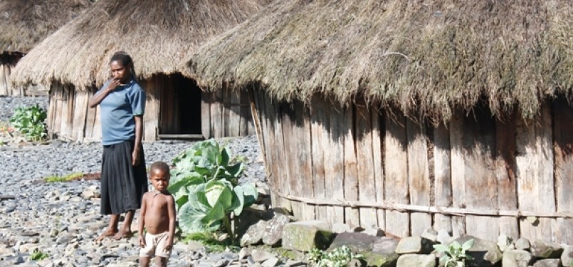  Warga Kampung Gidide, Distrik Mulia, Puncak Jaya, Papua.