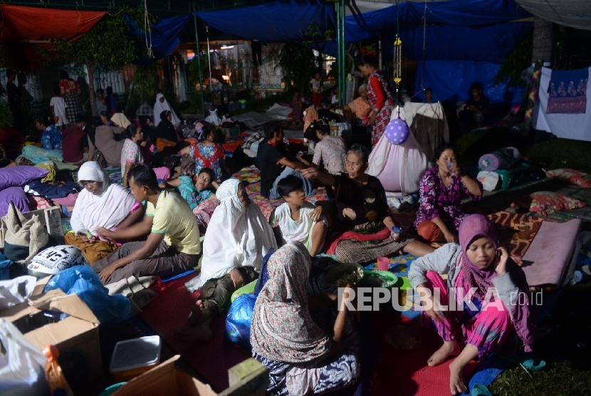  Warga korban gempa Aceh (ilustrasi)