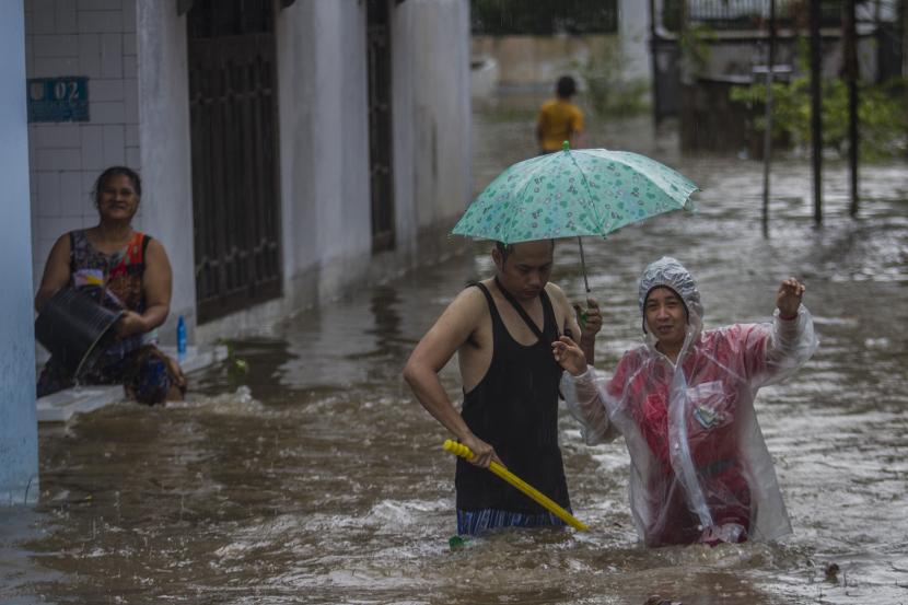 Banjir rob sudah melanda Kota Banjarmasin sejak, Jumat (23/12/2022).