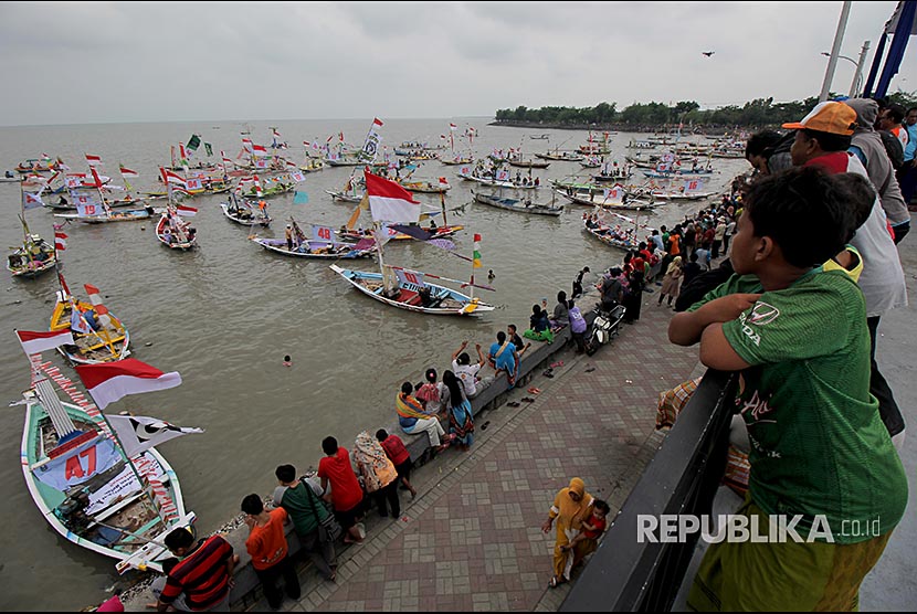 Pantai Kenjeran, Surabaya, Jawa Timur 