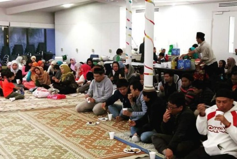 Warga Muslim Indonesia di Kota Adelaide, Australia.