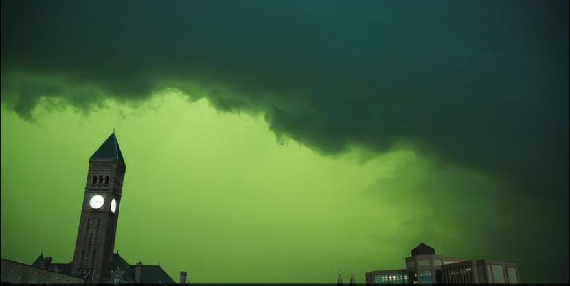Warga Sioux Falls, South Dakota, Amerika Serikat (AS) melihat fenomena langit berwarna hijau. 