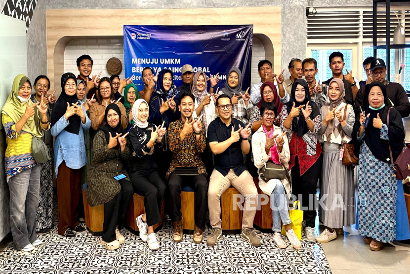 Waskita Karya menggelar pelatihan untuk membantu UMKM naik kelas.
