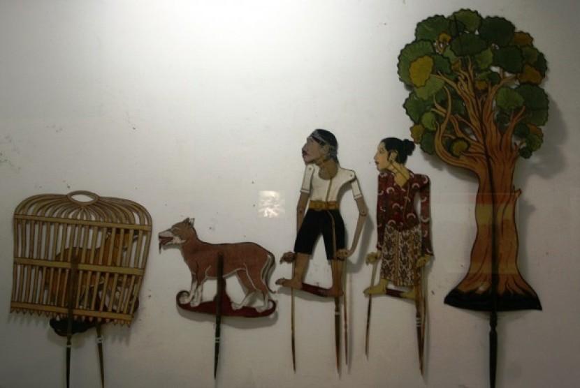 Wayang Kancil yang hampir punah. 