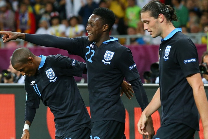 Welbeck merayakan gol kemenangan atas Swedia d Stadion Olympic Kyev, Sabtu (16/6)