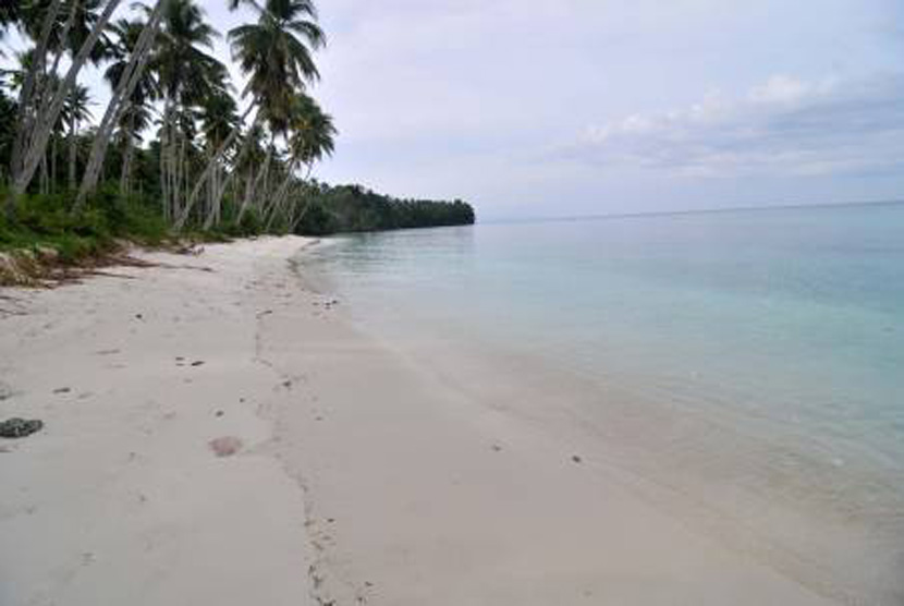 Wisata Bahari di Banggai Kepulauan, Sulawesi Tengah.