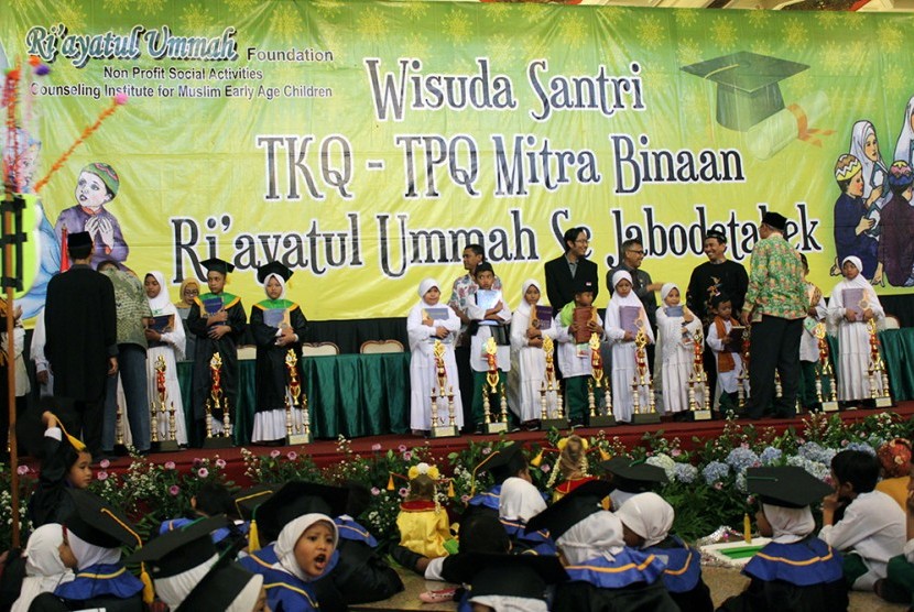 Wisuda LPGDM Riayatul Ummah di Balai Sudirman, Jakarta, belum lama ini.