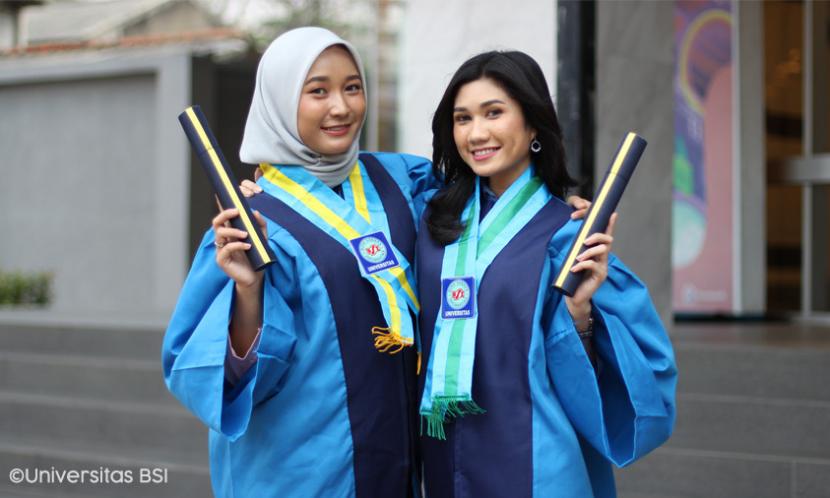 Wisuda secara offline di BSI Convention Center akan menerapkan prokes ketat.