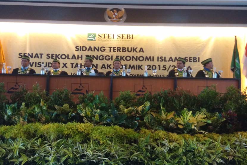 Wisuda STEI SEBI Angkatan X, Sabtu (28/11).