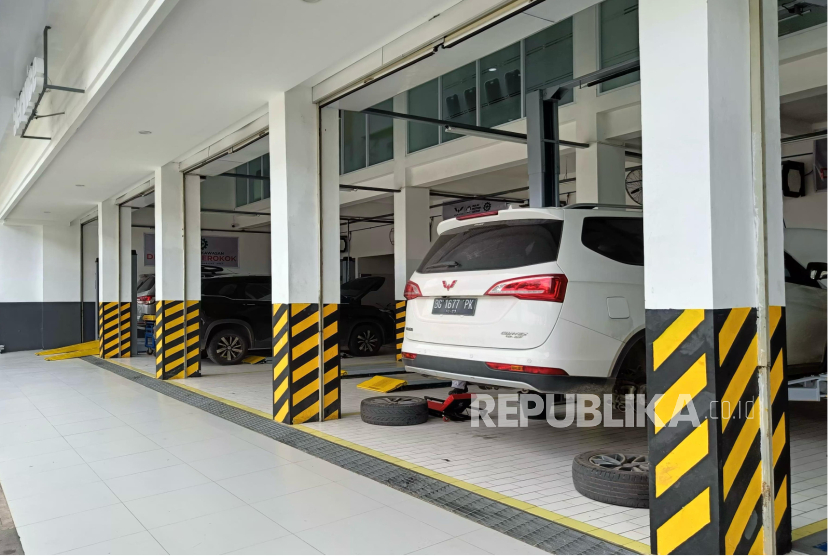 Wuling Motors (Wuling) bersama PT Maju Global Motor meresmikan outlet Wuling Maju Motor Palembang pada hari ini. Diler Wuling ini merupakan relokasi dari alamat sebelumnya yang kini juga mengaplikasikan visual identity Wuling Silver Logo.