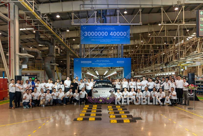 Wuling Rayakan Produksi 3.000.000 Unit Mobil Listrik Secara Global dan 40.000 Unit EV di Indonesia