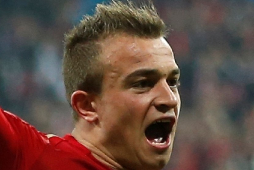 Xherdan Shaqiri. Sevilla dilaporkan mempertimbangkan opsi mendatangkan pemain Liverpool Xherdan Shaqiri pada musim panas nanti. 