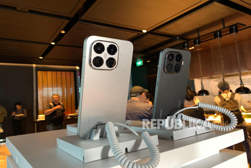 Xiami 15T-Series. Xiaomi Indonesia memperkenalkan HyperOS 3, sistem operasi terbarunya, bersamaan dengan peluncuran lini smartphone anyar, Xiaomi 15T-Series, pada Selasa (30/9/2025).