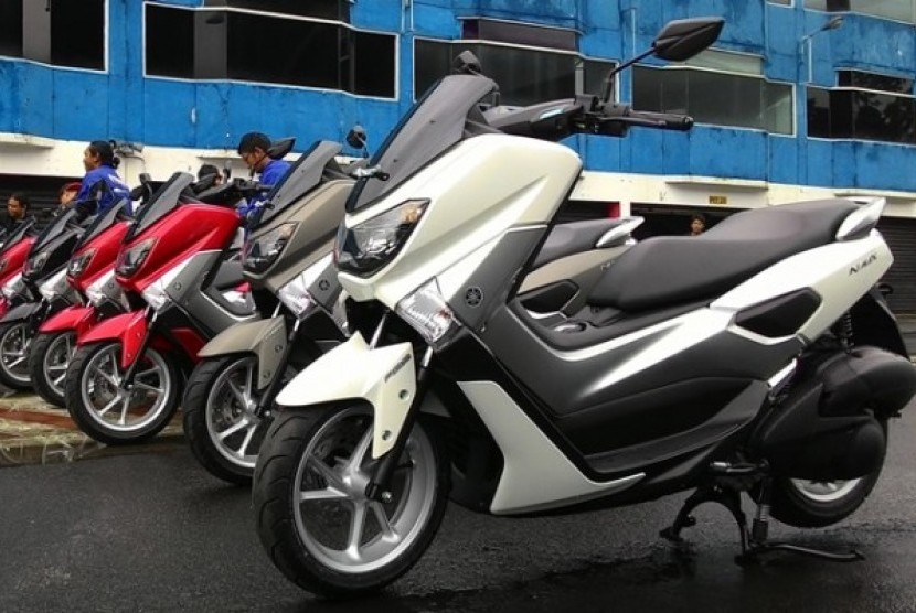 Yamaha meluncurkan lima varian motor terbarunya di kelas Maxi dan Classy dengan harga lebih terjangkau tetapi tidak memiliki fitur pintar.