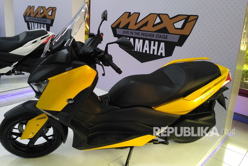 Yamaha XMAX