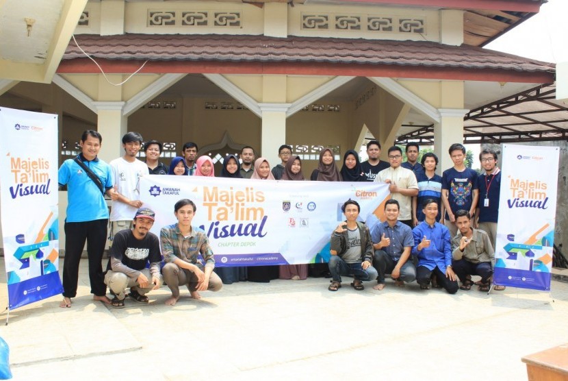 Yayasan Amanah Takaful mengadakan pelatihan grafis untuk remaja masjid se-Kota Depok, Jawa Barat.