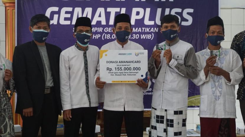 Yayasan Amanah Takaful meresmikan Kampung Quran di Desa Semampir, Kecamatan Buayan, Kabupaten Kebumen, Jawa Tengah,  Jumat (1/1).