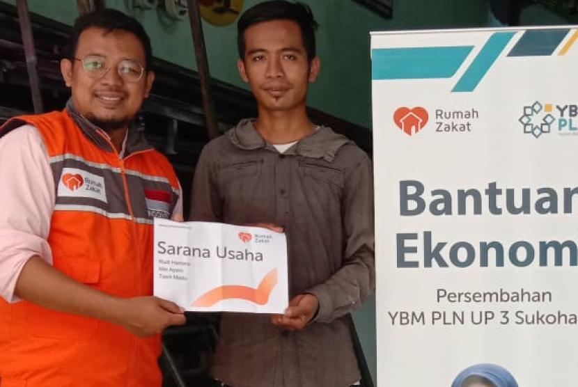 YBM PLN UP3 Sukoharjo dan Rumah Zakat bersinergi dalam program bantuan bantuan ekonomi bagi enam orang di Sukoharjo dan Karanganyar. 