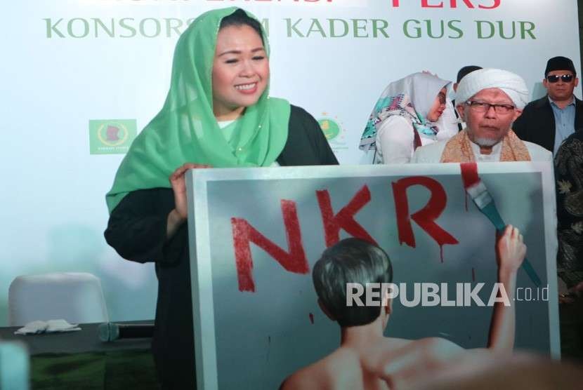 Yenny Wahid deklarasikan dukungan pasangan Joko Widodo - KH Ma'ruf Amin di Rumah Pergerakan Politik Gus Dur, Kalibata, Jakarta Selatan, Rabu (26/9).  