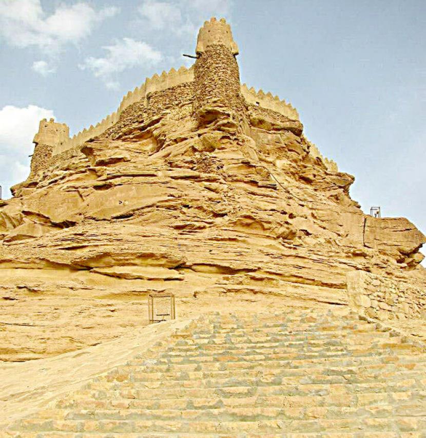 Zaabal, Kastil Kuno Berbahan Lumpur