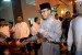 Gubernur DKI Jakarta Anies Baswedan saat menghadiri kegiatan malam takbiran di Rusun KS Tubun, Jakarta, Selasa (4/6).