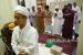 Sejumlah umat Islam mengikuti sholat tarawih 30 juz semalam suntuk di Masjid Al Insani Kompleks Anggrek Makassar, Sulawesi Selatan, Rabu (27/4/2022) dini hari. 8 Hal yang Bisa Dilakukan untuk Tingkatkan Taqwa Selama Ramadhan
