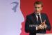 Presiden Prancis Emmanuel Macron menyampaikan pidato untuk mempresentasikan strateginya untuk melawan separatisme di Les Mureaux, di luar Paris, 02 Oktober 2020.