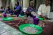 Iftar, makanan yang digunakan umat Islam untuk berbuka puasa Ramadhan disajikan saat pria Muslim berkumpul selama bulan suci Ramadhan di sebuah masjid di Medan, Sumatera Utara, Rabu (14/4). Peringatan Bagi Orang yang Enggan Berpuasa