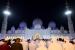 Umat Muslim melakukan shalat saat Lailatul Qadar di Masjid Agung Sheikh Zayed pada malam ke-27 Ramadan, bulan suci ramadhan di Abu Dhabi, Uni Emirat Arab, Selasa (18/4/2023).