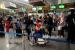 Calon penumpang pesawat antre untuk check in di Terminal 3 Bandara Sekarno Hatta, Tangerang, Banten, (ilustrasi)