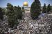 Jamaah melaksanakan sholat Jumat terakhir bulan suci Ramadhan di Masjid Dome of the Rock di kompleks Masjid Al Aqsa di Kota Tua Yerusalem, Yerusalem. 160 Ribu Muslim Palestina Ikut Jumatan Terakhir Ramadhan di Al Aqsa