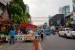 Suasana menjelang magrib. Pedagang takjil mulai berjualan sepanjang Jalan Sabang, Menteng, Jakarta Pusat, Rabu (8/5).  F