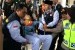 Seorang calon jamaah haji asal Kota Tasikmalaya diduga terkena serangan jantung saat hendak diberangkatkan ke lokasi embarkasi, Senin (8/7). 