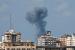 Asap membumbung akibat serangan udara Israel di Gaza City, Sabtu (6/8/2022).