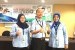 Kepala BPJS Kesehatan Kantor Cabang Utama Bandung dr Herman Dinata Miharja (tengah) beserta jajarannya seusai memberi keterangan pers terkait program Mudik Nyaman bersama BPJS Kesehatan di Bandung, belum lama ini. 